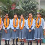 बेटियों के सिर पर ताज, इंटर में वीणापाणि की नंदिनी टापर